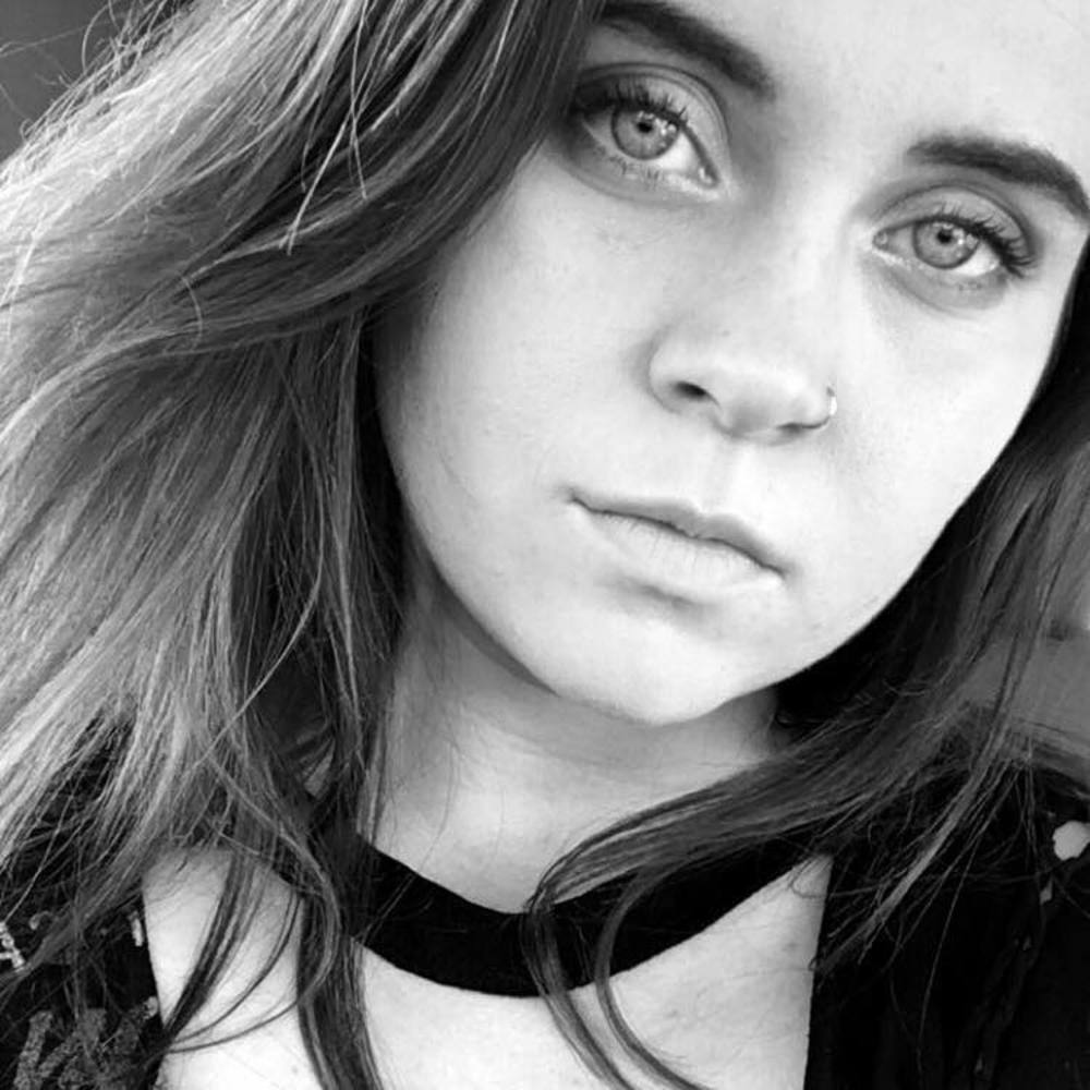 Meet your Posher, Brianna